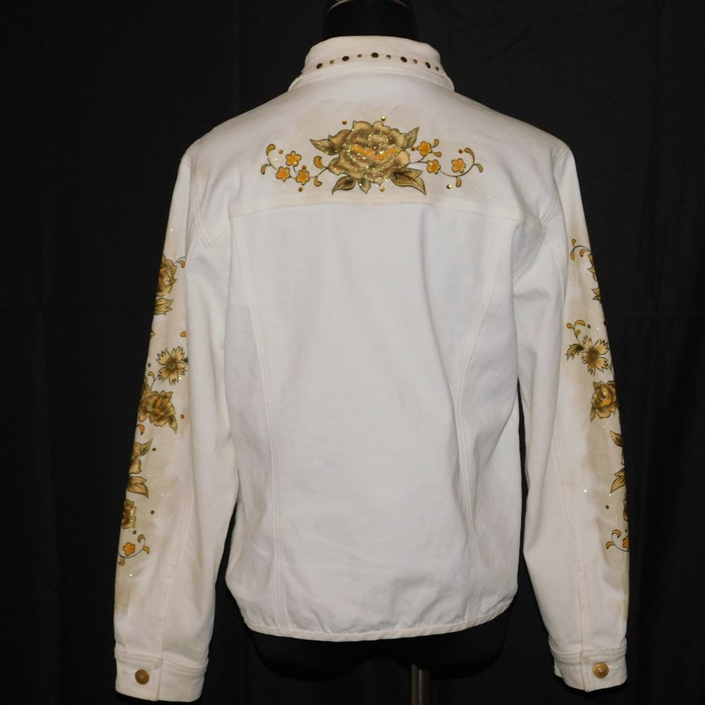 DG2 By Diane Gilman White Denim Jacket Painted Floral, Studs & Rhinestones - Picture 7 of 13